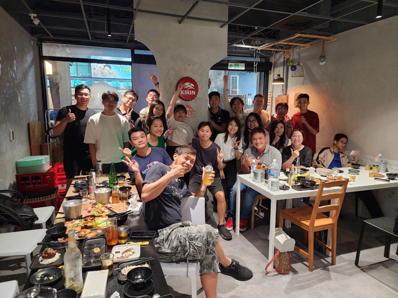 二十人達標聚餐！